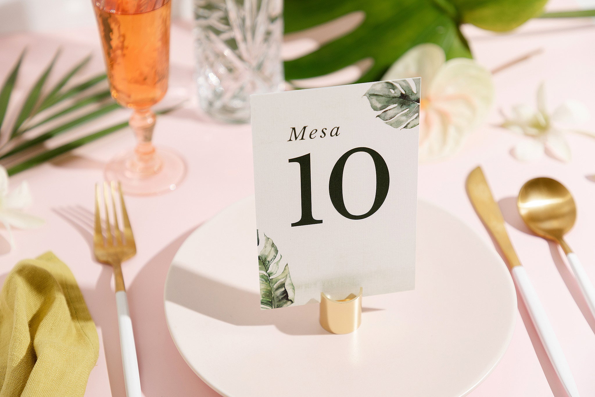 Minimalismo Tropicale, Table Number